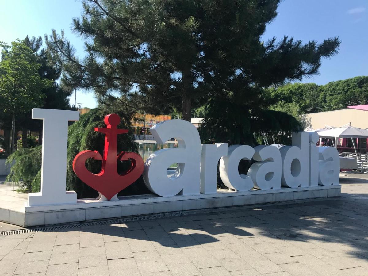 Апартаменты в Аркадии-42 Жемчужина Одесса Экстерьер фото